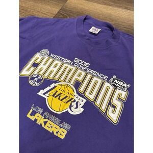 Vintage Y2K‎ Los Angeles Lakers 2002 Champs Purple Delta Pro Weight Shirt Large
